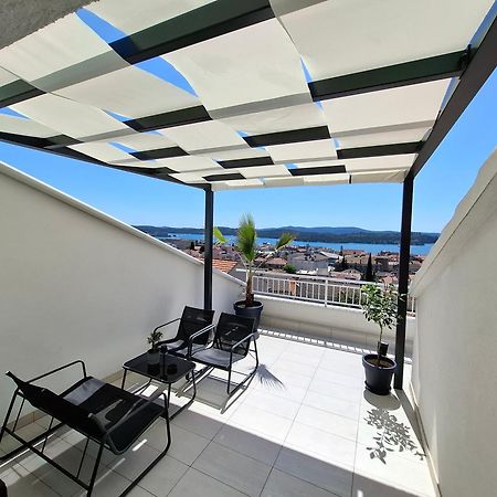 Carla Panorama Apartment シベニク エクステリア 写真